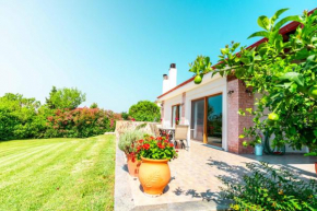 Villa Bougainvillea